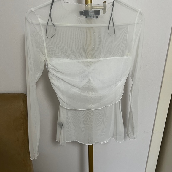 Simons mesh white top - Picture 2 of 2